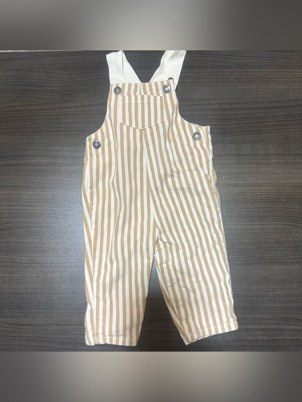 9M Carter’s Bibs